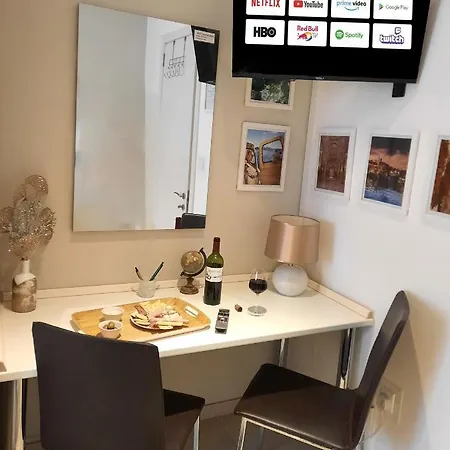 Cozy Rooms - Great Bus Connections - Free Parking Mosta Exterior photo